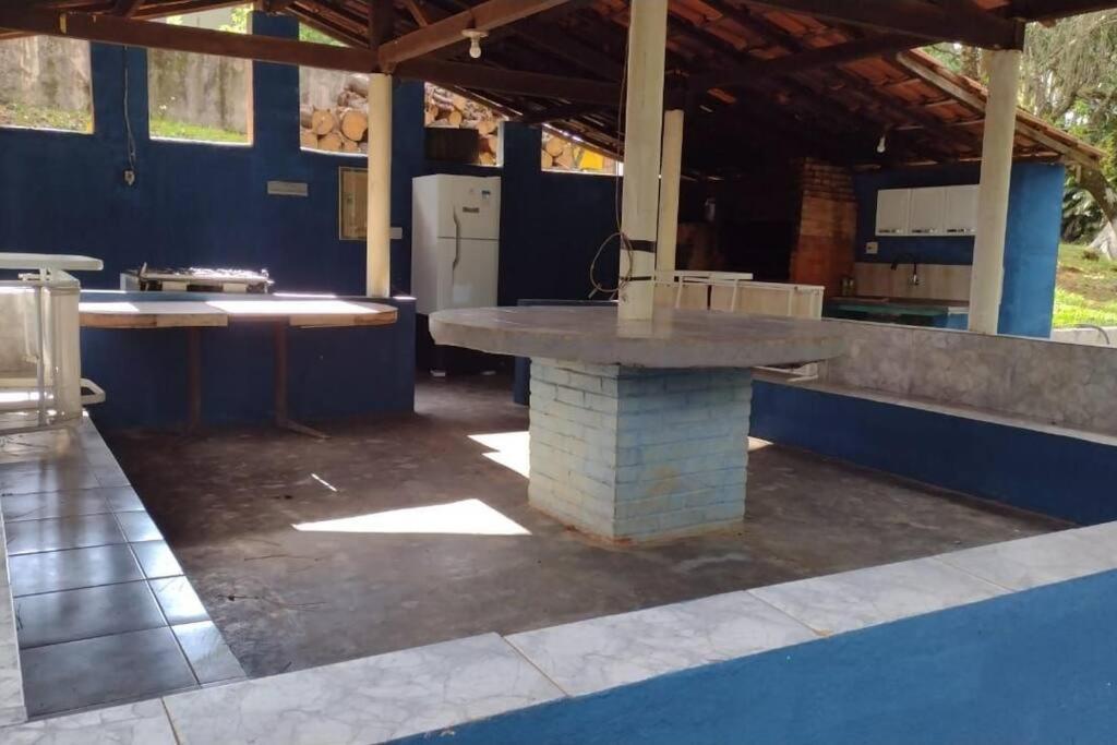 Chacara Com Piscina Em Condominio Fechado Prox Shopping Outlet Catarina Mairinque Exteriör bild